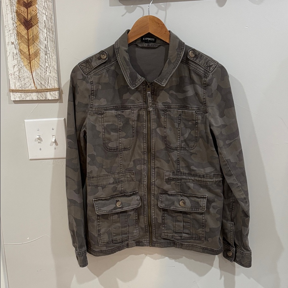 Express Camouflage Military Jacket